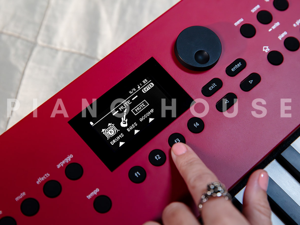 Roland Go:key 3 Dark Red - Góc nhìn thực tế 6